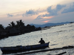 Returning fisherman at sunrise: Pulau Kabung - West Kalimantan